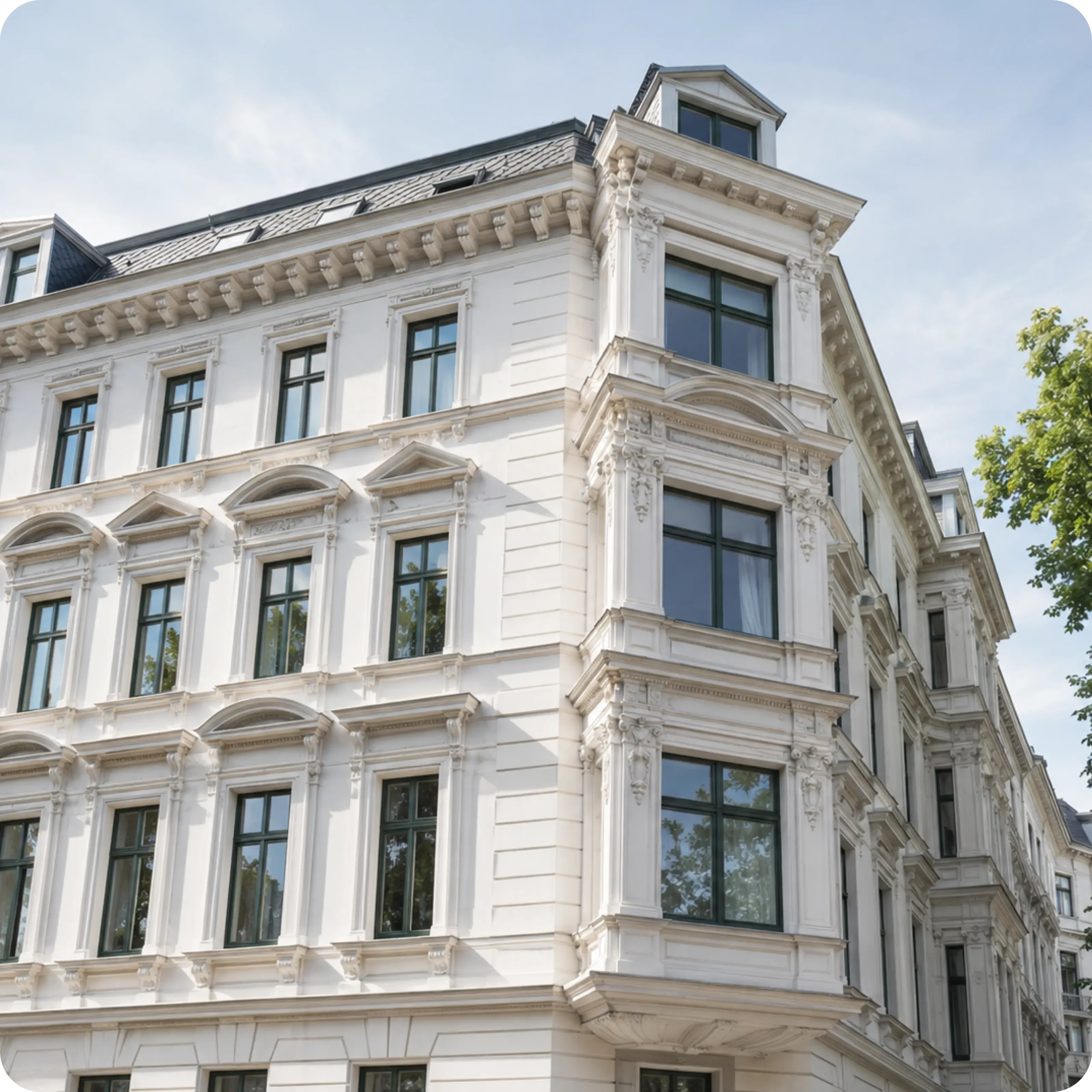 Mehrfamilienhaus aus der Bauzeit vor 1990 – typisches Objekt einer Bauschadstoffuntersuchung